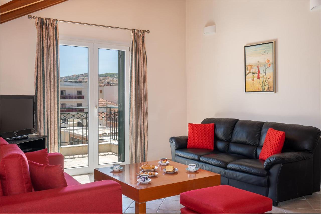 Grand Square Apartment Аргостолион Екстериор снимка