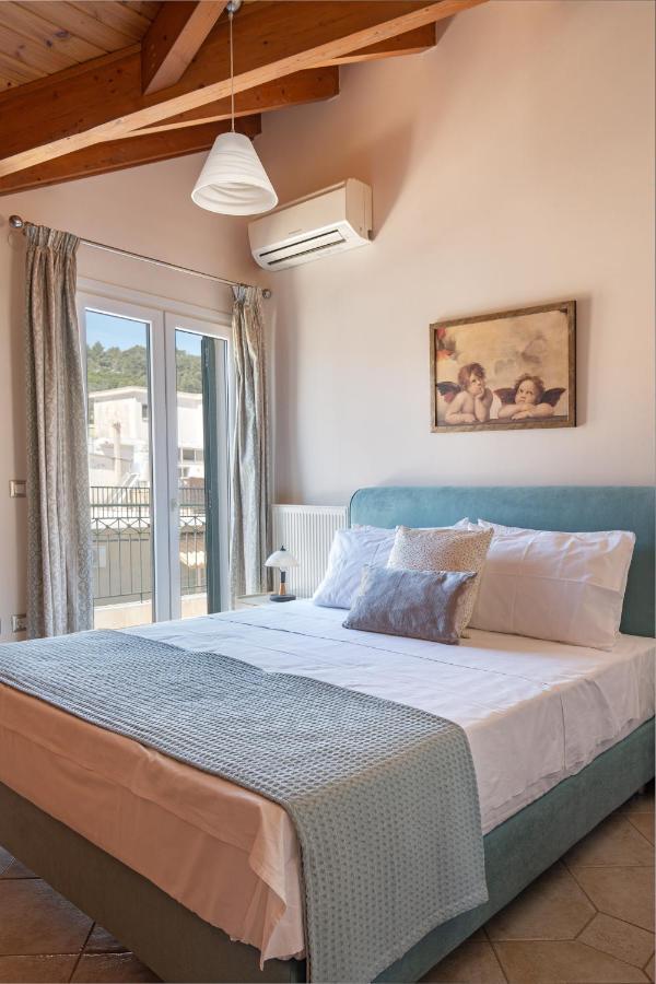 Grand Square Apartment Аргостолион Екстериор снимка