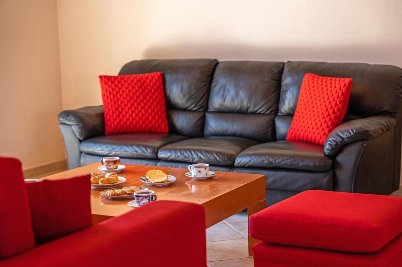 Grand Square Apartment Аргостолион Екстериор снимка